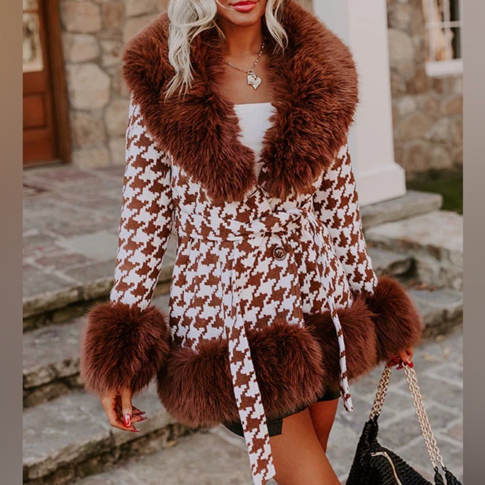 Pink Faux Fur Trim Houndstooth Women's Coat - Picture 4 of 12